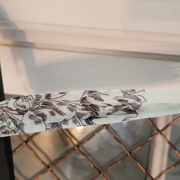 APT. 9 Flowered Nighty - Picture 4 of 7